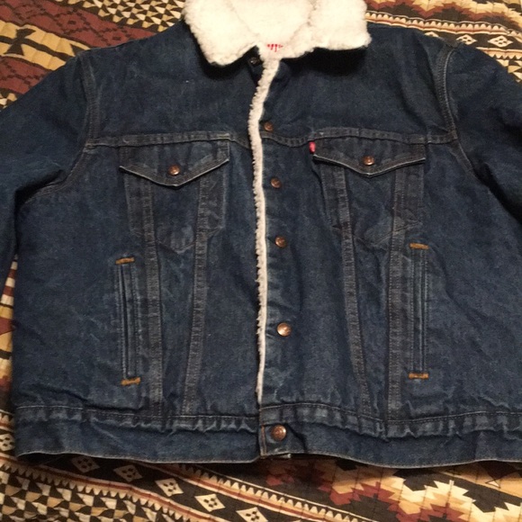 Levi’s Jacket. Vintage, LIKE NEW!! - Picture 7 of 9